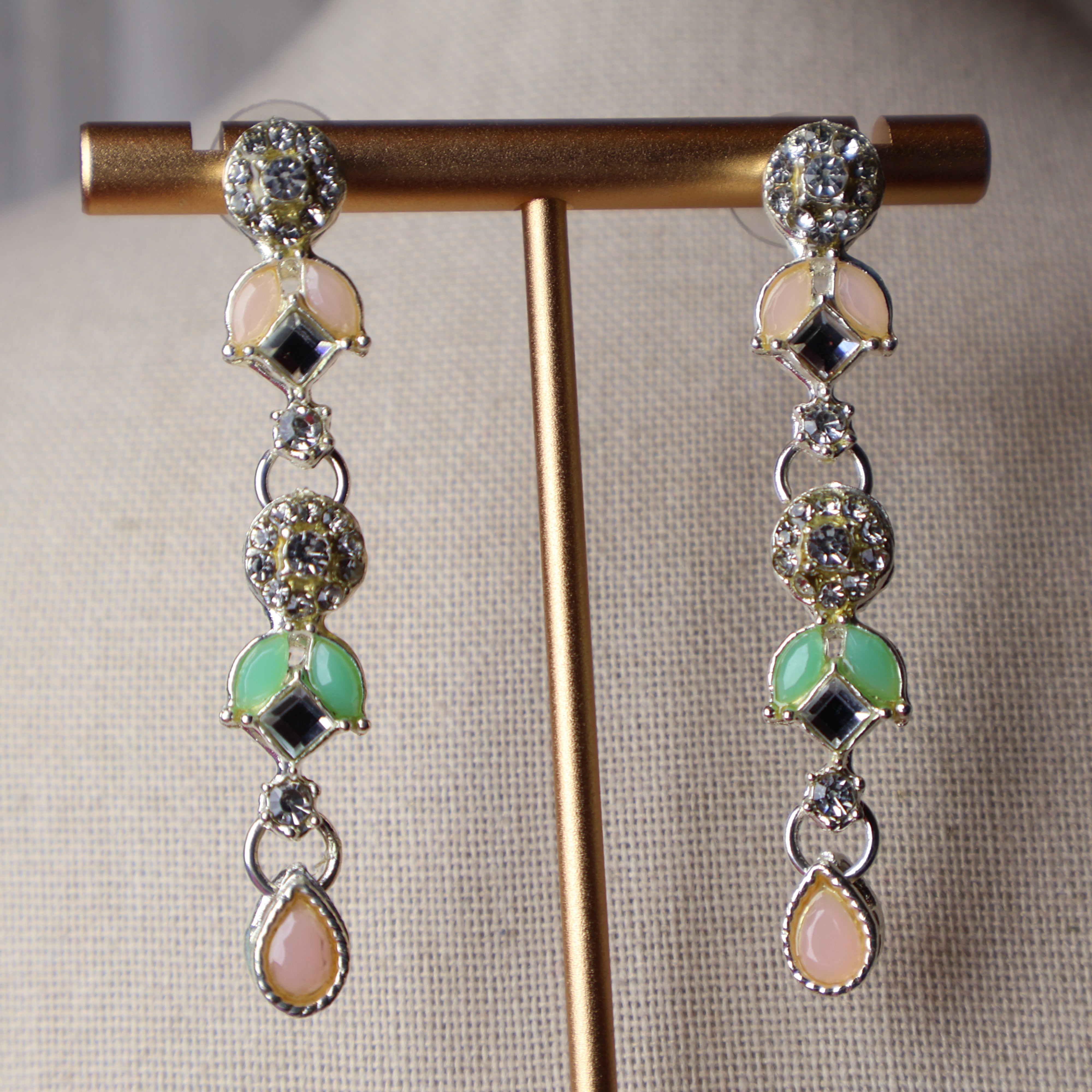 MOTI silver-tone pearl, blush and mint kundan-style drop set with tikka and earrings