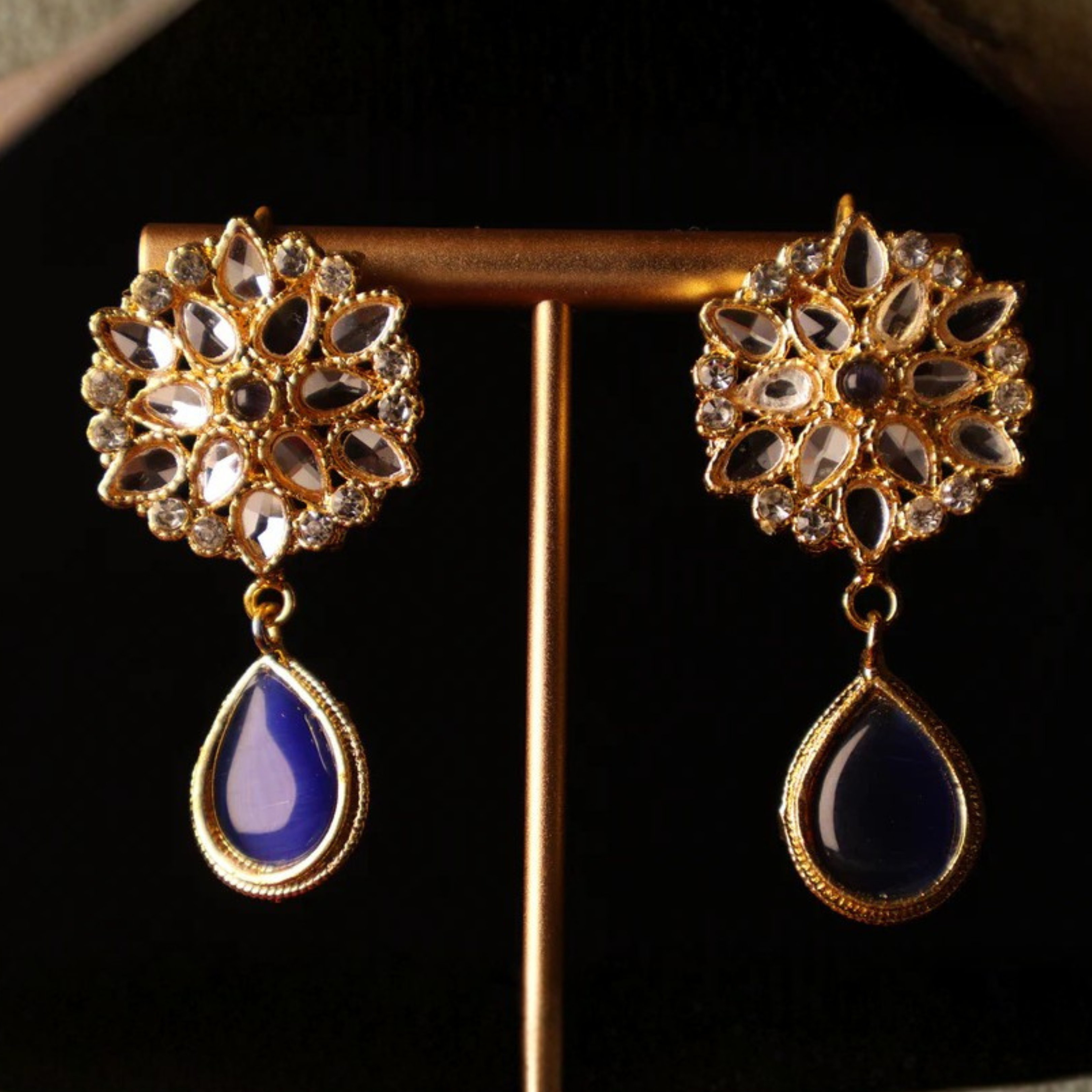 NEELAM sapphire blue pearl and gold kundan-style choker set with tikka and earrings