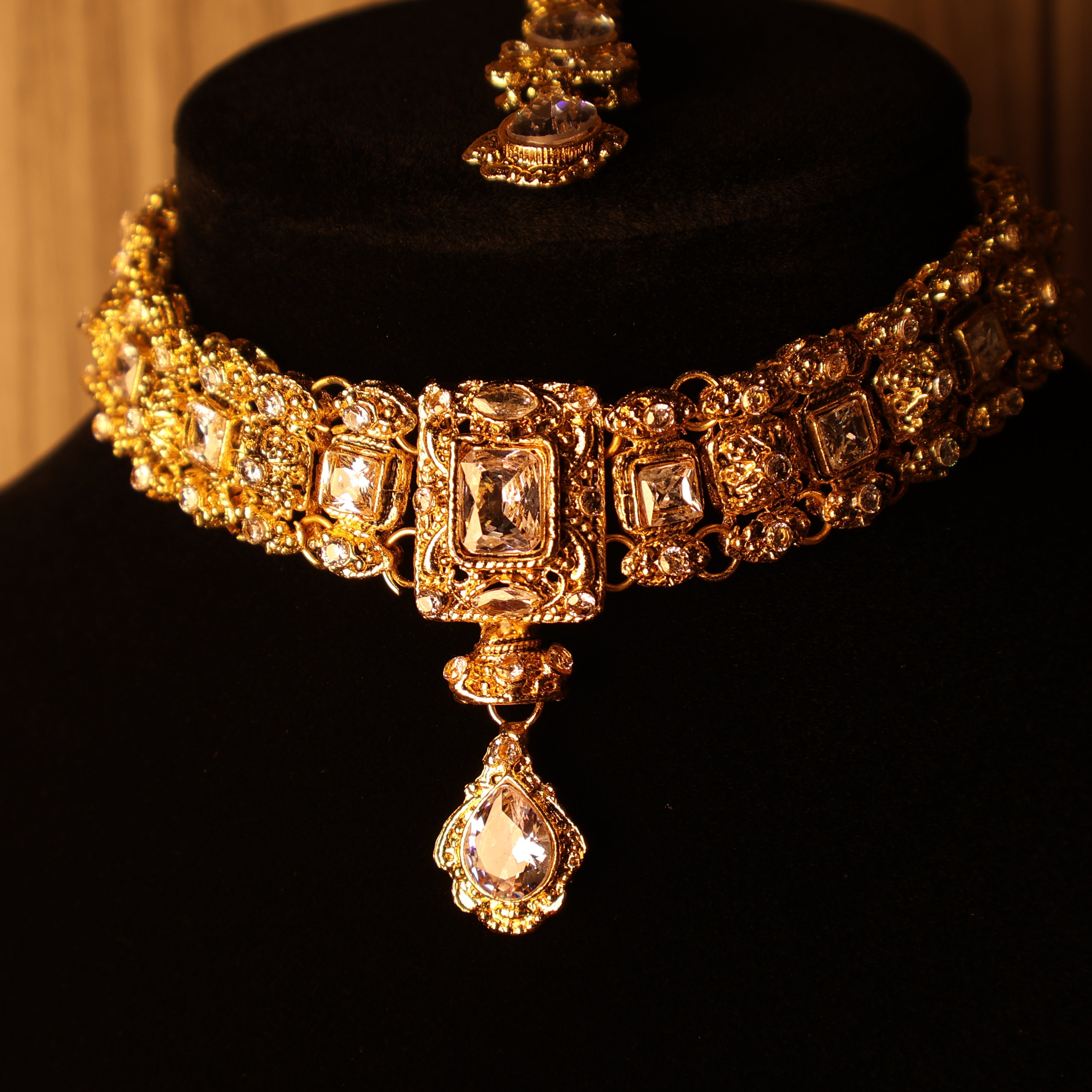 MEHRUNISA regal all-gold kundan-style collar set with tikka and earrings
